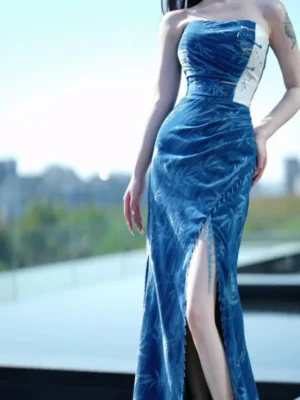 Morning photo new Chinese girl cheongsam toasts wear blue light luxury small dress