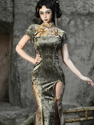 Chinese Style Traditional Slim-Fit Fishtail Long Slit Cheongsam Dress