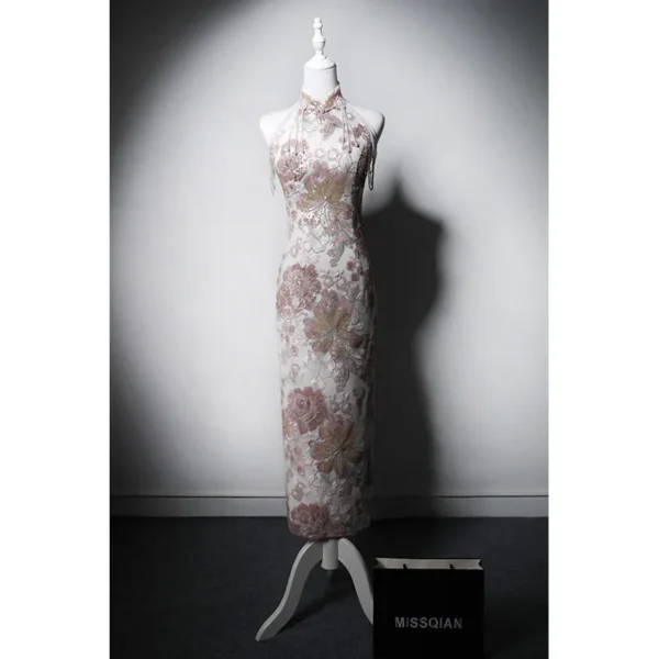 High Quality Beaded Sequins New Chinese Engagement Cheongsam Halter Wedding Young Girl Bride Toast Dress